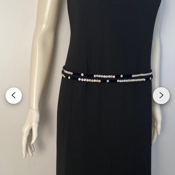 Vintage Chanel Velvet and pearl button belt.... - Picture 11 of 12